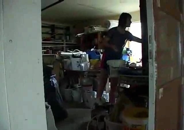 Hure gevögelt, Pferd rammt ihre Muschi bis zum Höhepunkt
