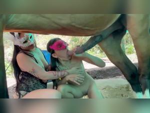 From Wild Kisses to Irresistible Delights: A Fetish Journey with Valeria & Coral