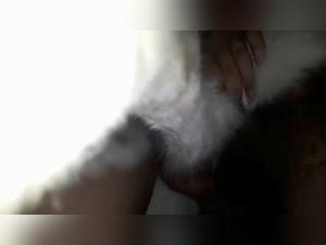 Erforschung eines dunklen Verlangens: Tierfick und intensive Leidenschaft