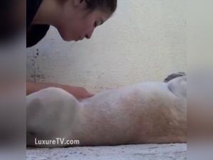 Surrender to impulses: Women and dogs in a forbidden erotic tango