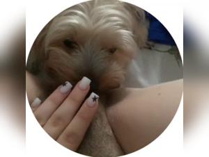 Découvrez l'univers sauvage de Dog Mona et son désir insatiable pour son compagnon canin.