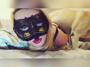 Intimacy with my furry friend: a sex clip between woman and dog