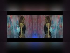 Discover her animal desire and her most explosive moments