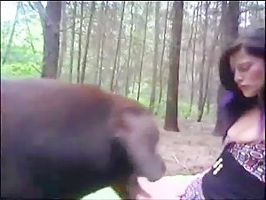 Video of Bestiality and Extreme Sex with a Dog