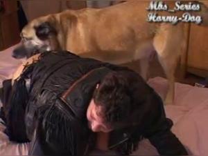 Double Penetration: The Deep Throat of a Woman Taken by her Dog