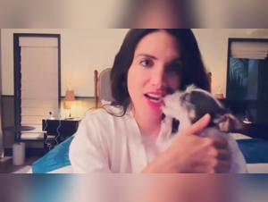 Elisa in der Gegenwart - Anonymer Dialog wahrend der brutalen Tat