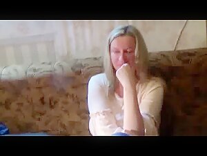 Extreme sex video with a MILF and a dog