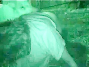 Escenas extremas de bestialidad y sexo con un cerdo
