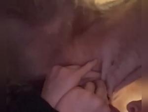 First meeting: Uncontrollable canine pleasure